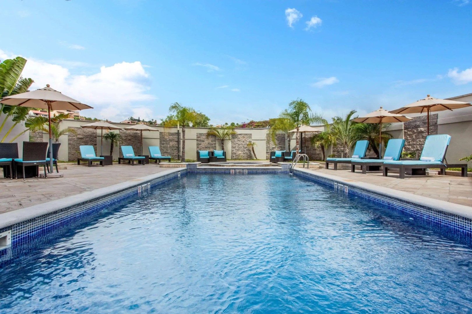 LQ Hotel by Wyndham Tegucigalpa