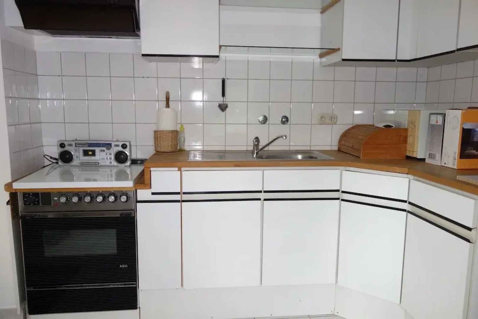 Tolstov-Hotels Large 3 Room Apartment with Garden