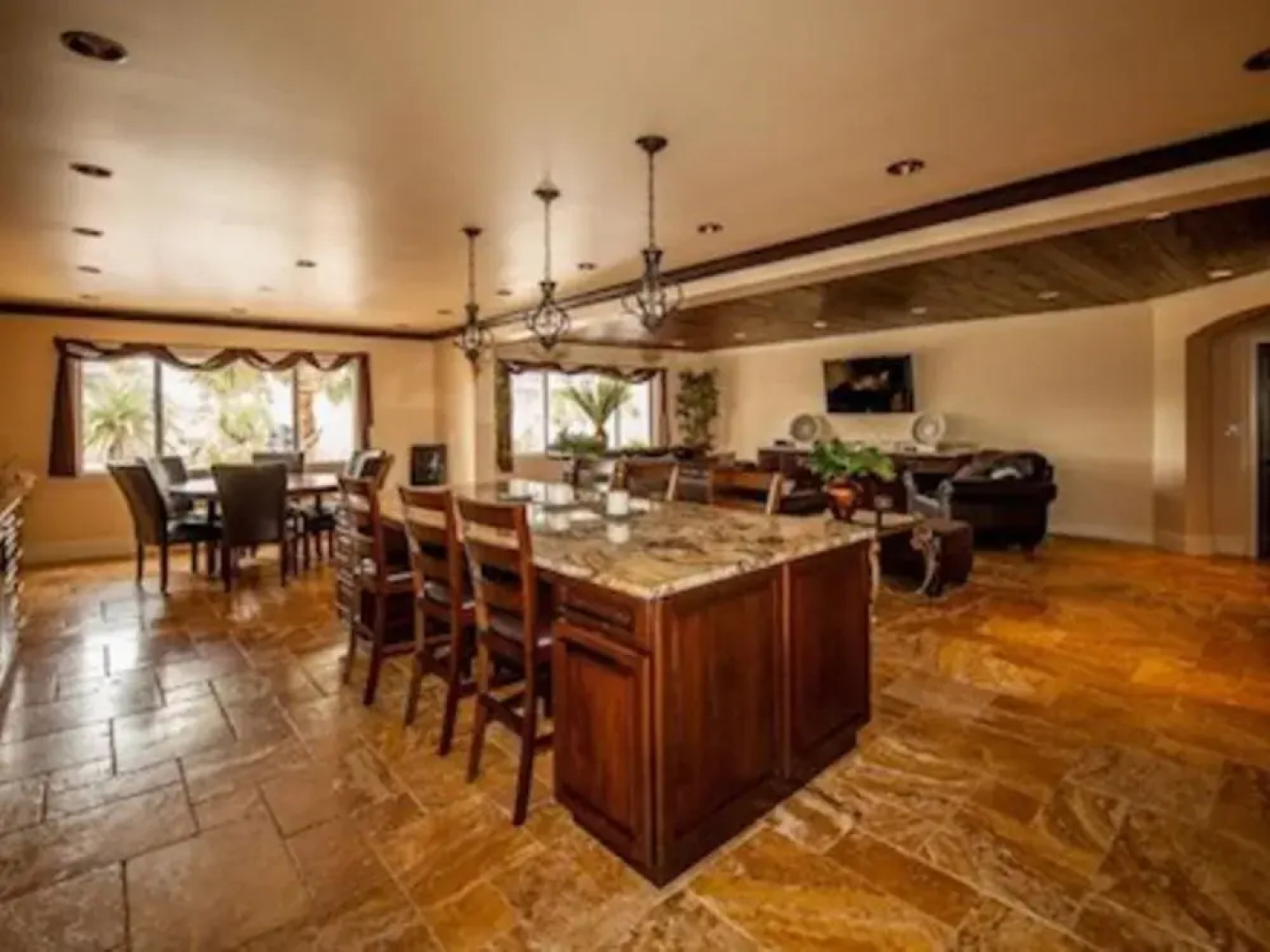 Gulfside Luxury Condo