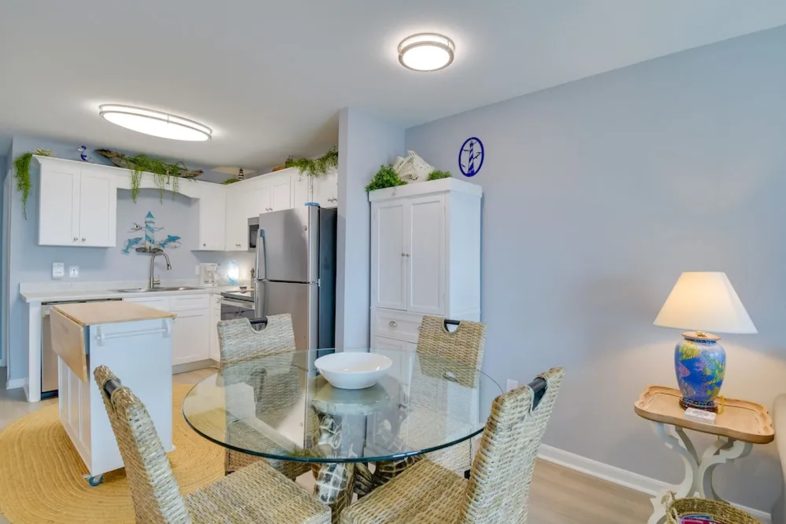 Gulf Shores Condo: Covered Balcony & Beach Access