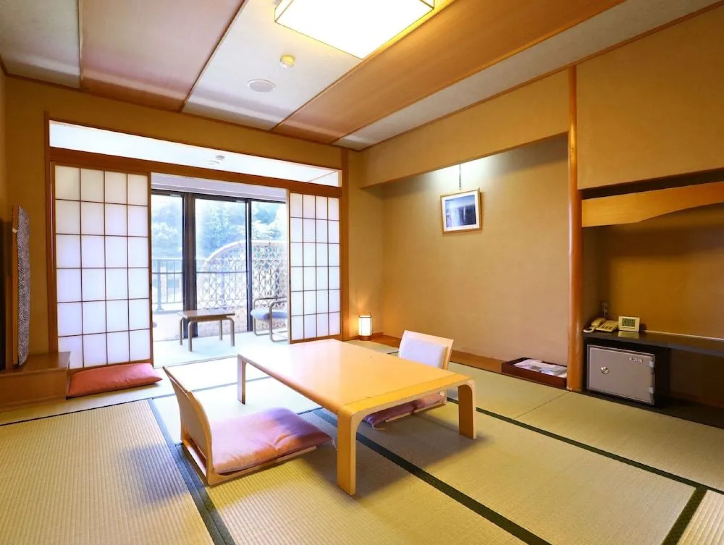 Yugawara Gensen No Oyado Chiyodasou