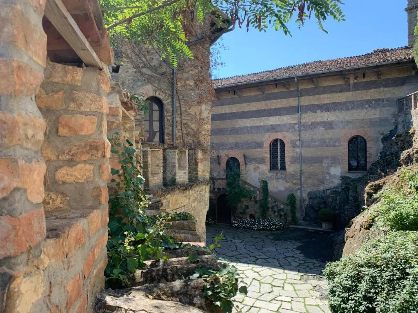 Torre del Barbagianni - Castello di Gropparello