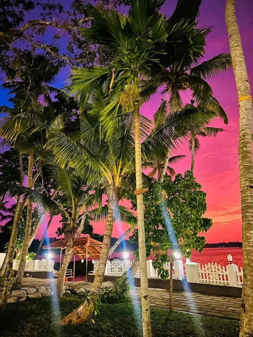 Lavilla Lake Resort And Restaurant