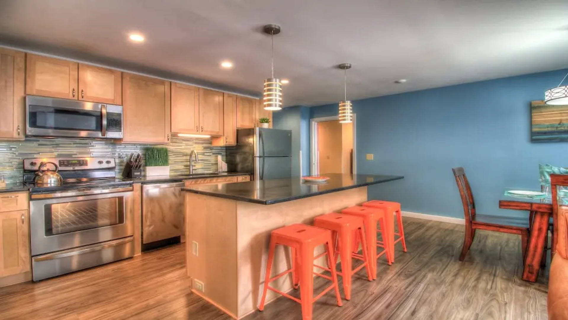 KCIS 322 - Killington 2RM Suite, Sleeps 6, Modern, New!