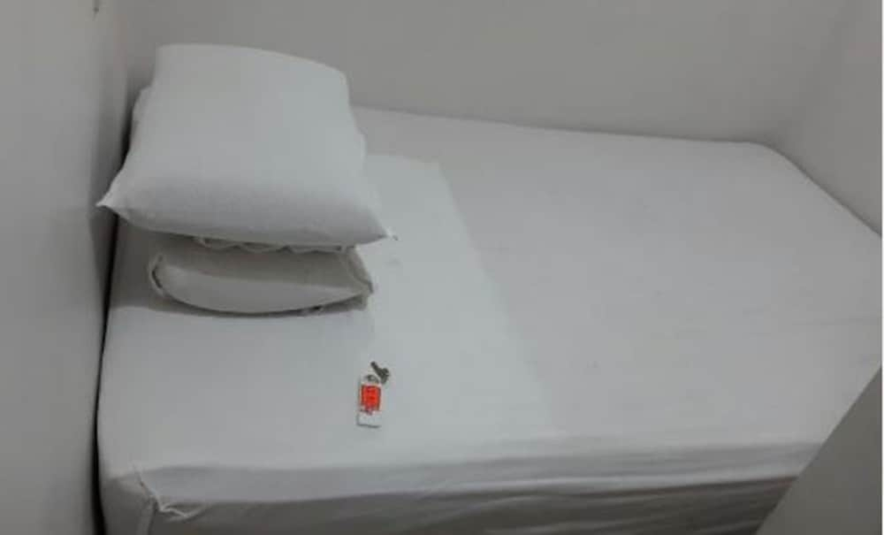 Famous Pension House II