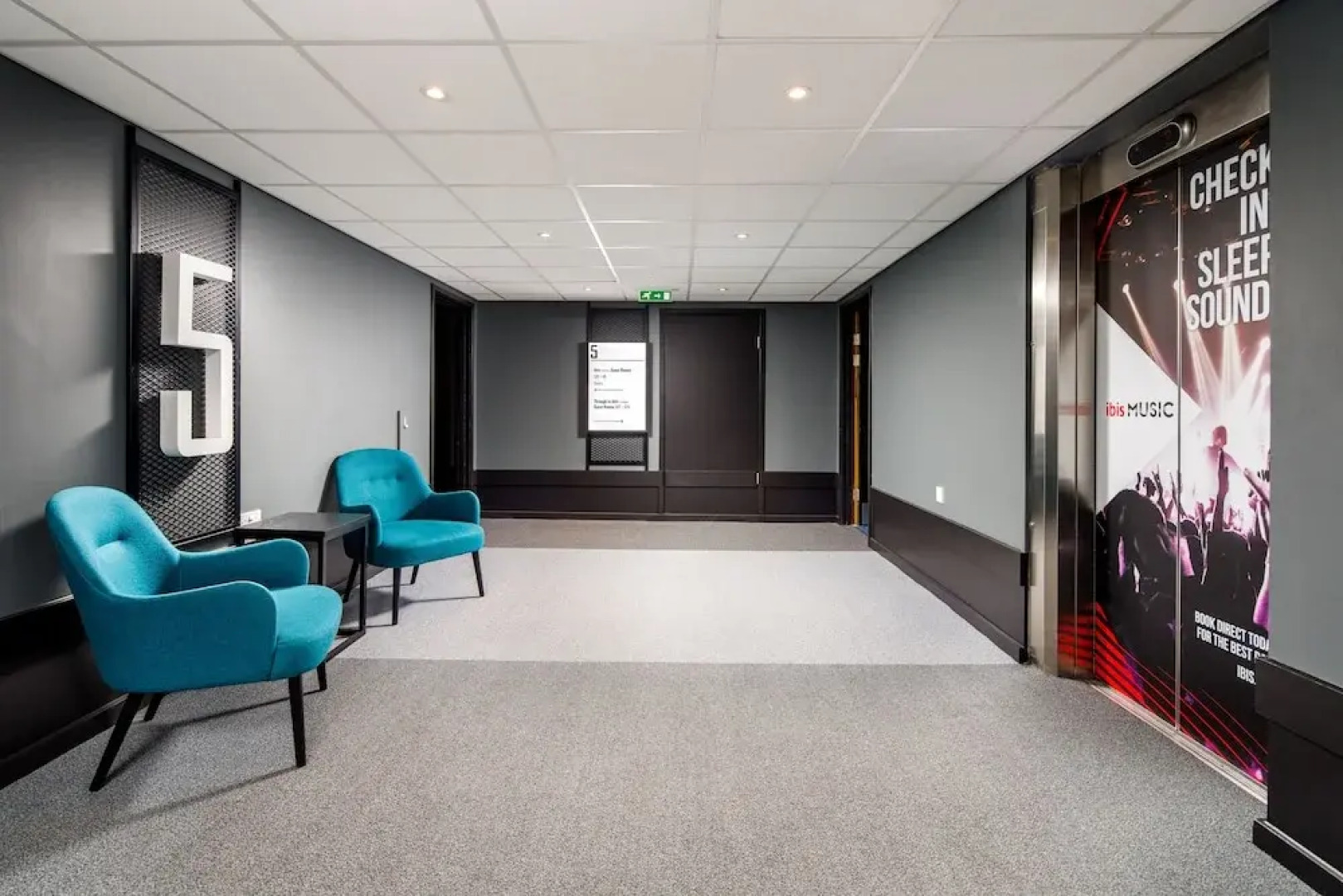 Ibis London Heathrow Terminal 5