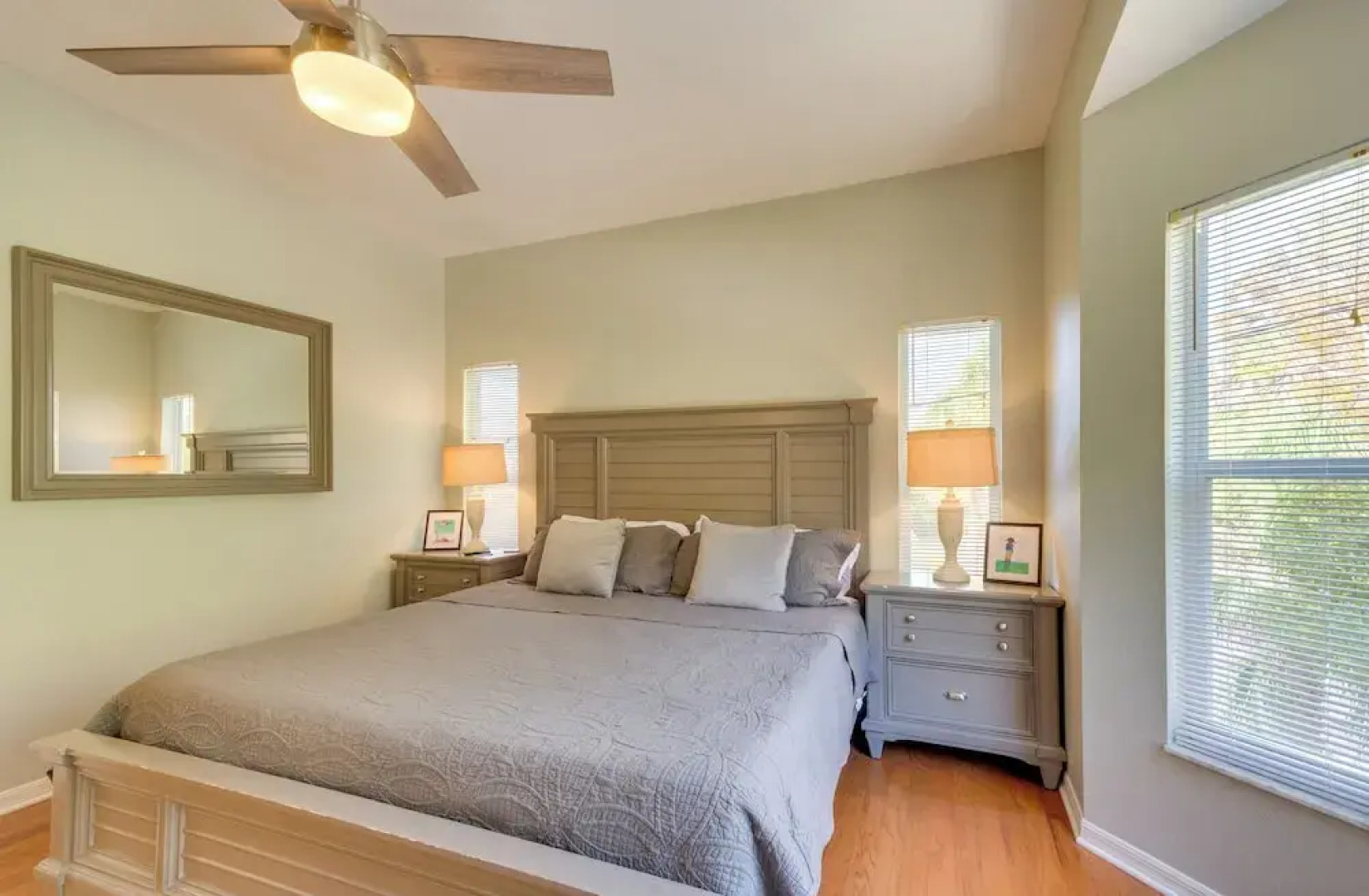 Weeki Wachee River Home on Main River by Park!