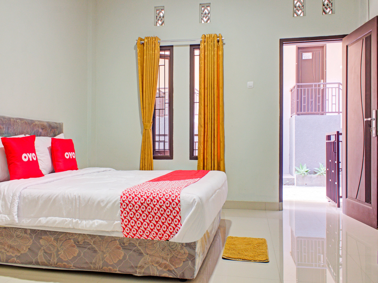 OYO 3394 Apm Residence Syariah