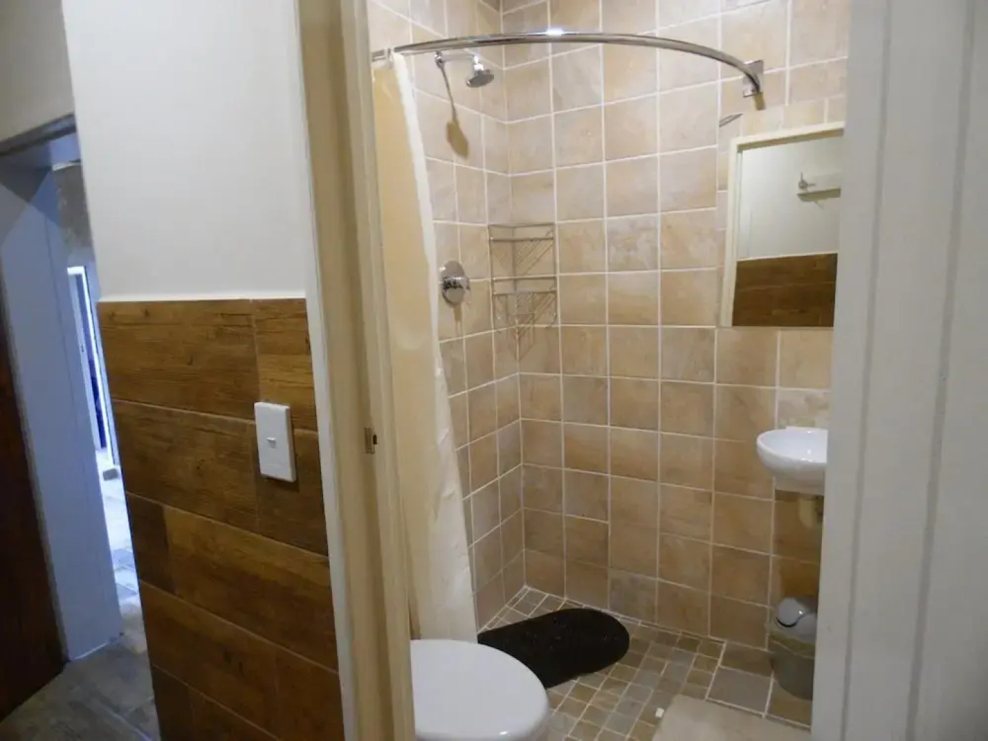 Budget Tented Village at Urban Glamping - Hostel