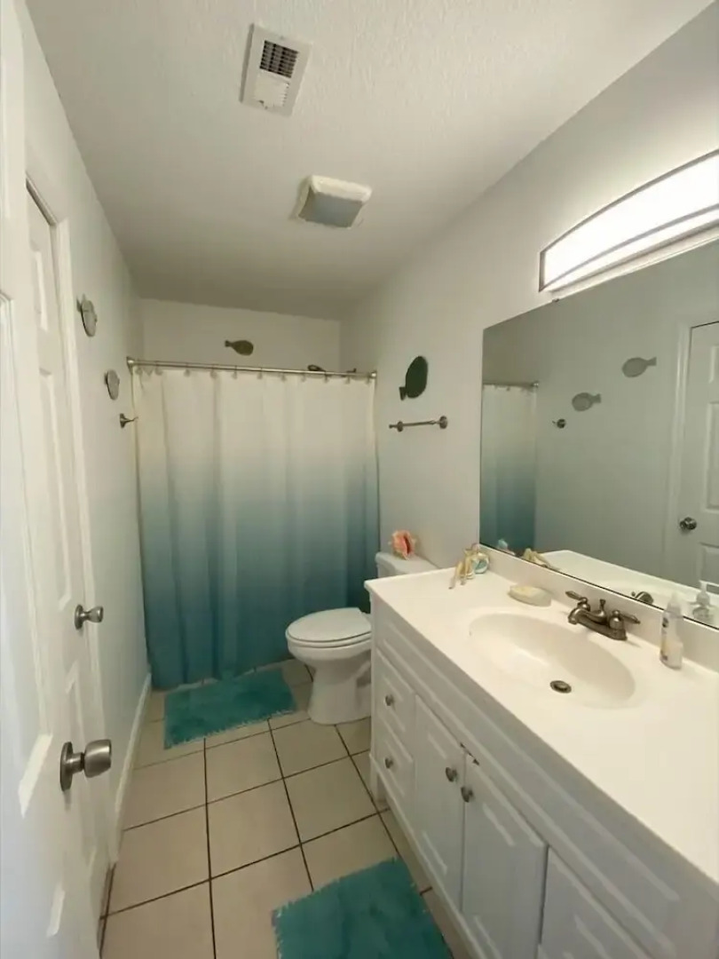 Boston Commons 101 3 Bedroom Condo by RedAwning