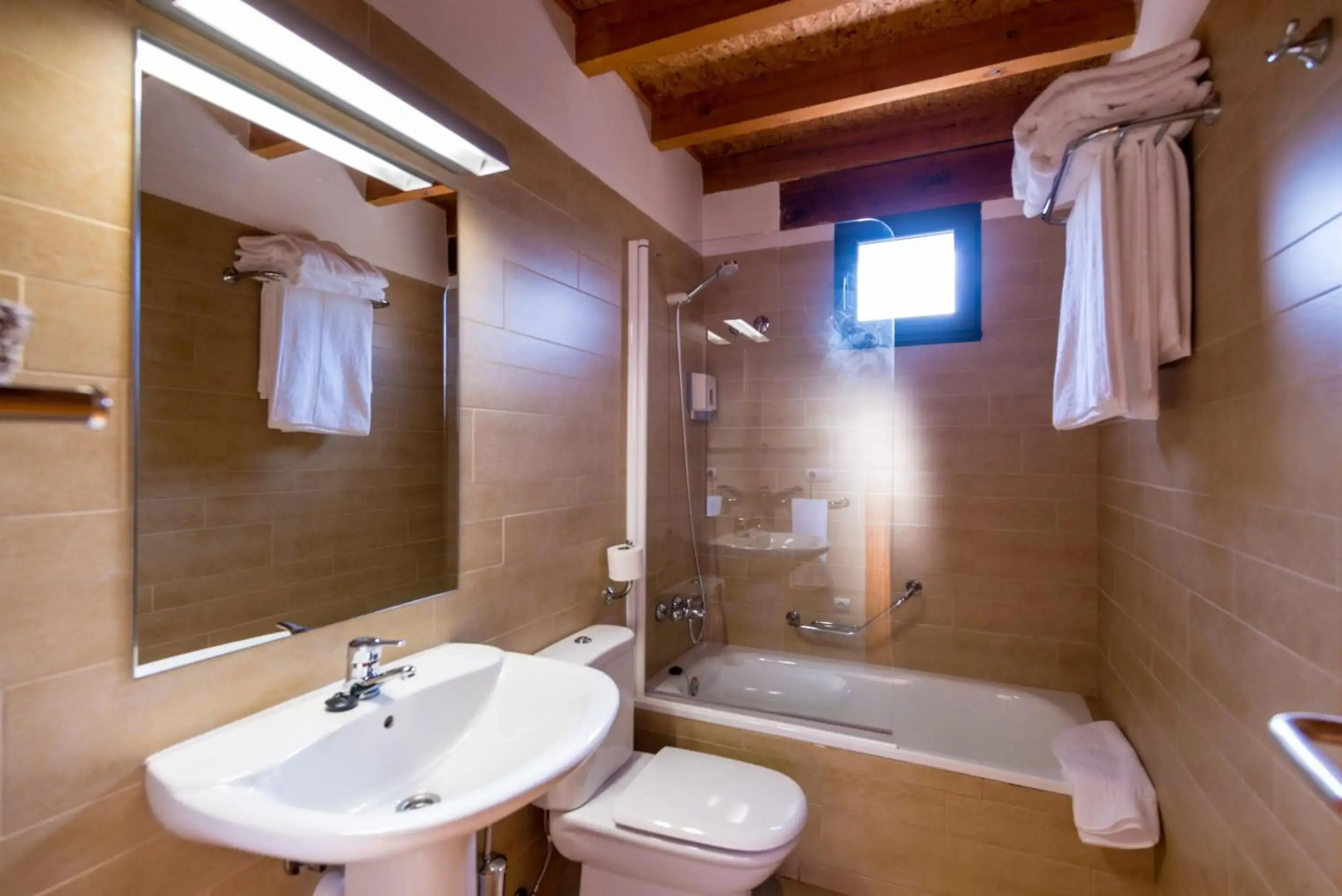 Hotel Fuentes Blancas