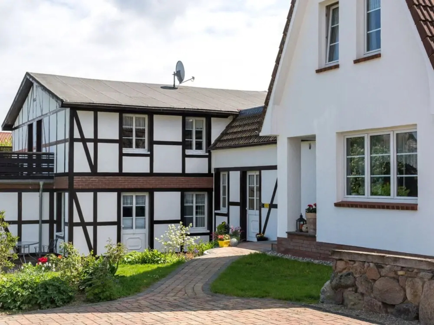 Apartment in Wohlenberg With Balcony, Garden, Bbq, Heating