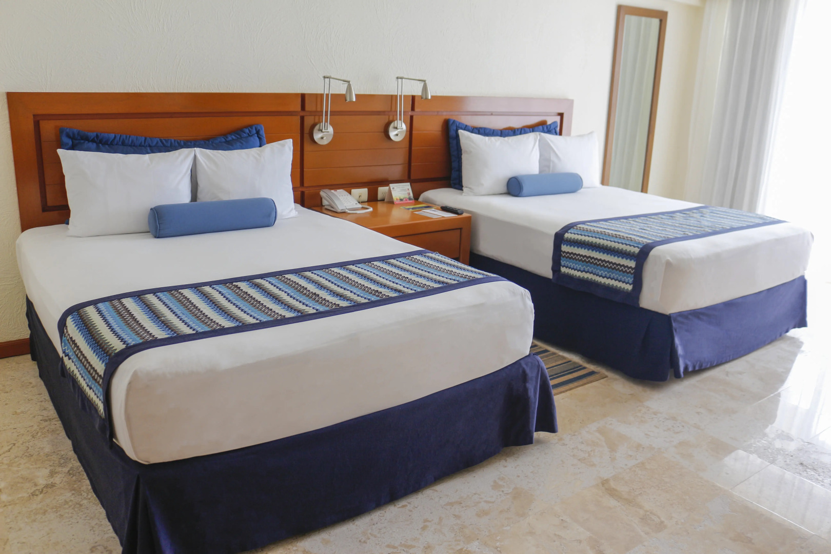 Plaza Pelicanos Grand Beach Resort - All Inclusive