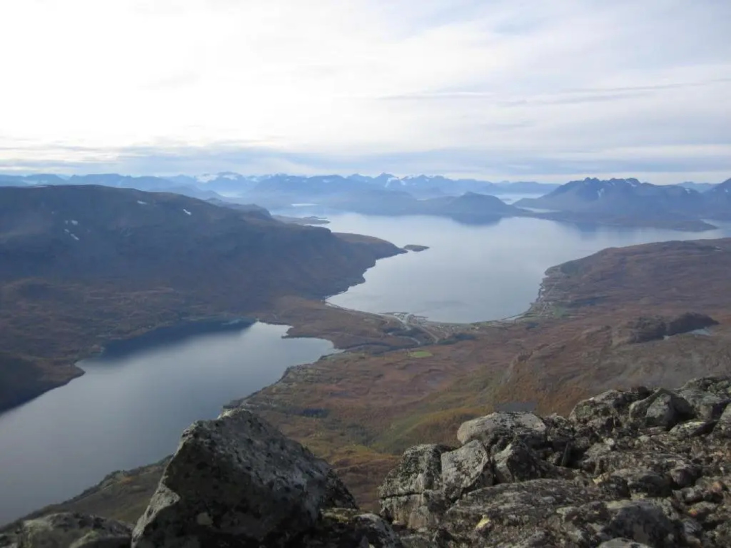 Utsikten Feriehus i Bakkeby