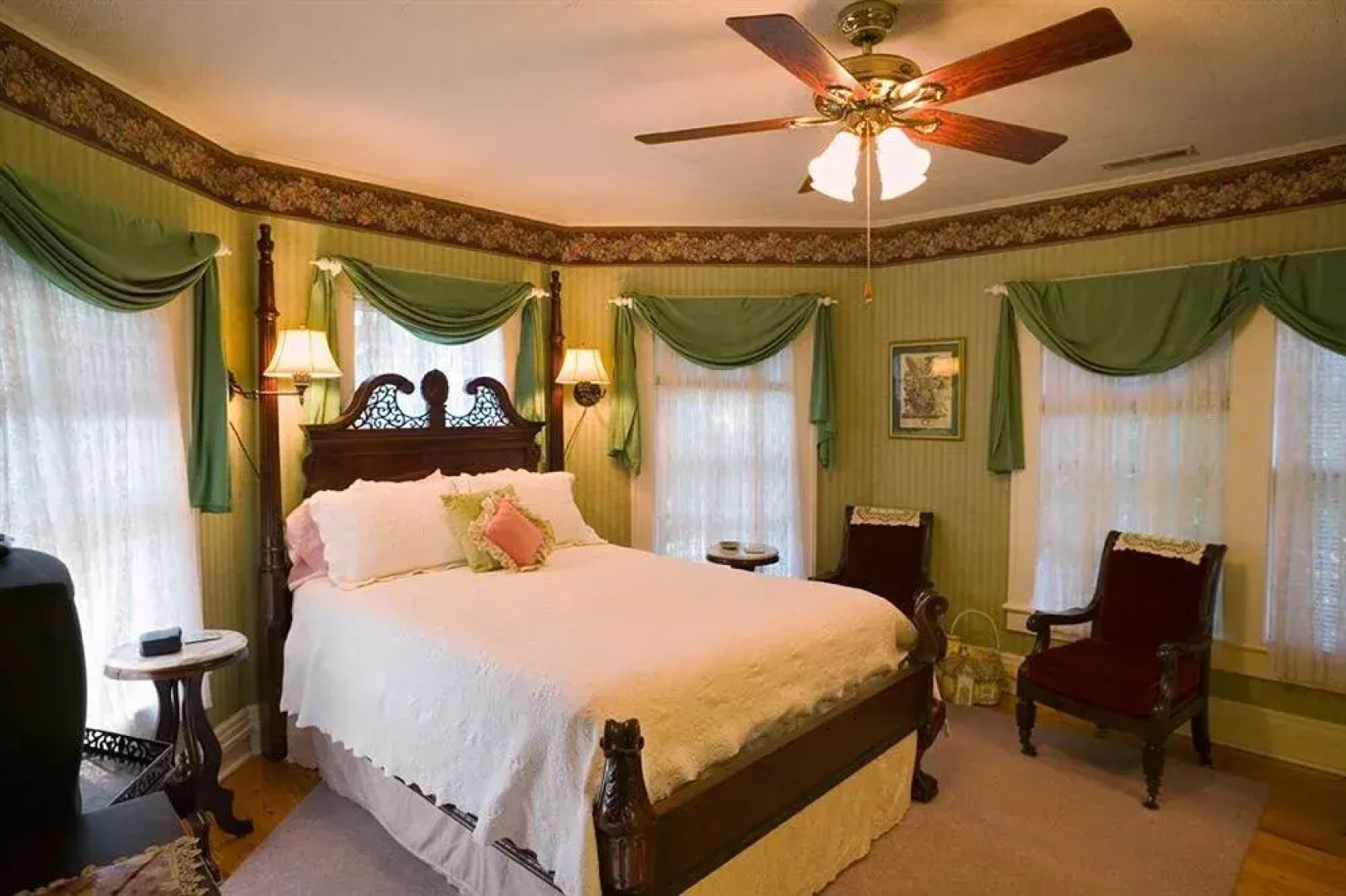 Inn on Main Street Bed and Breakfast