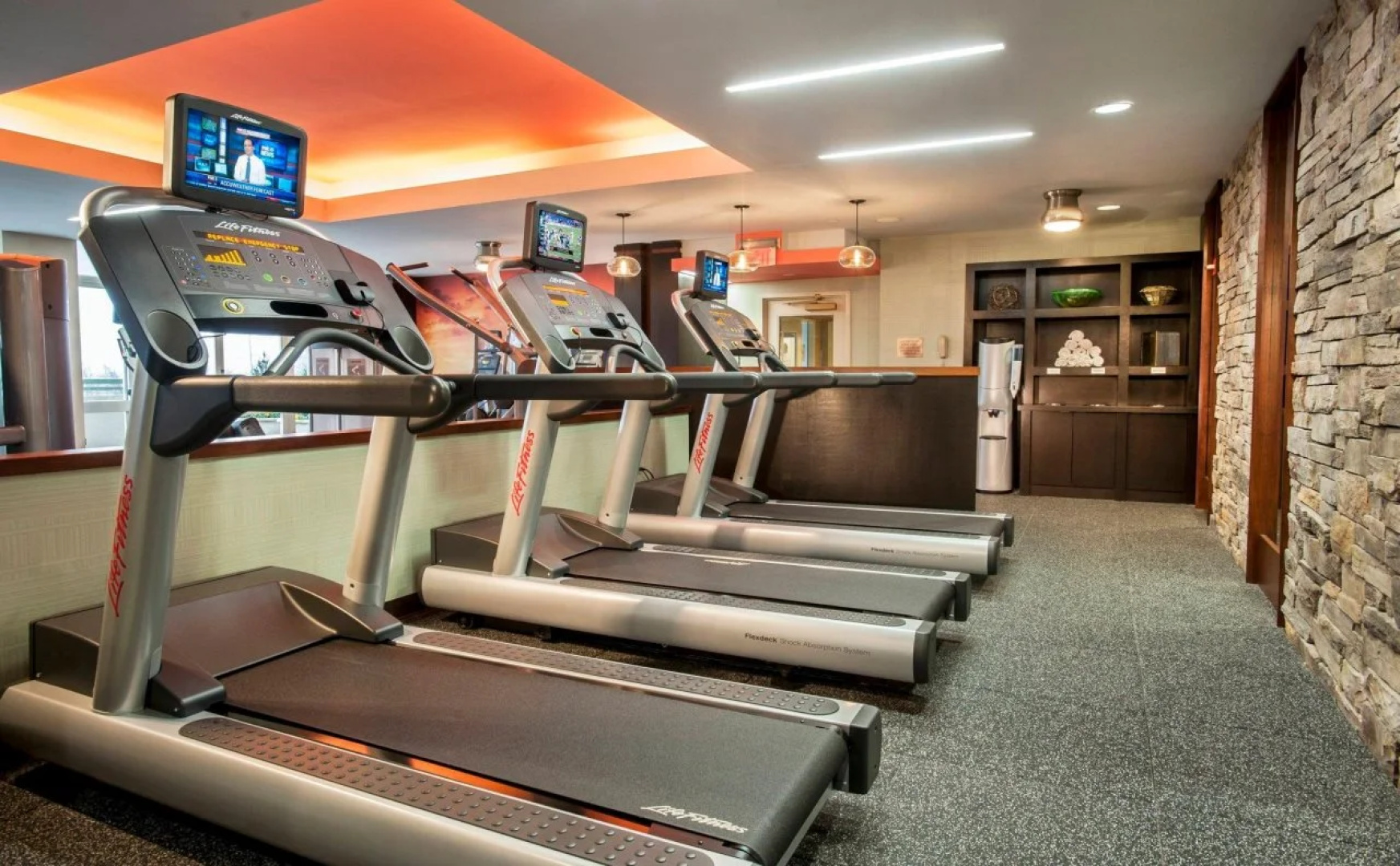 Courtyard by Marriott Tysons McLean