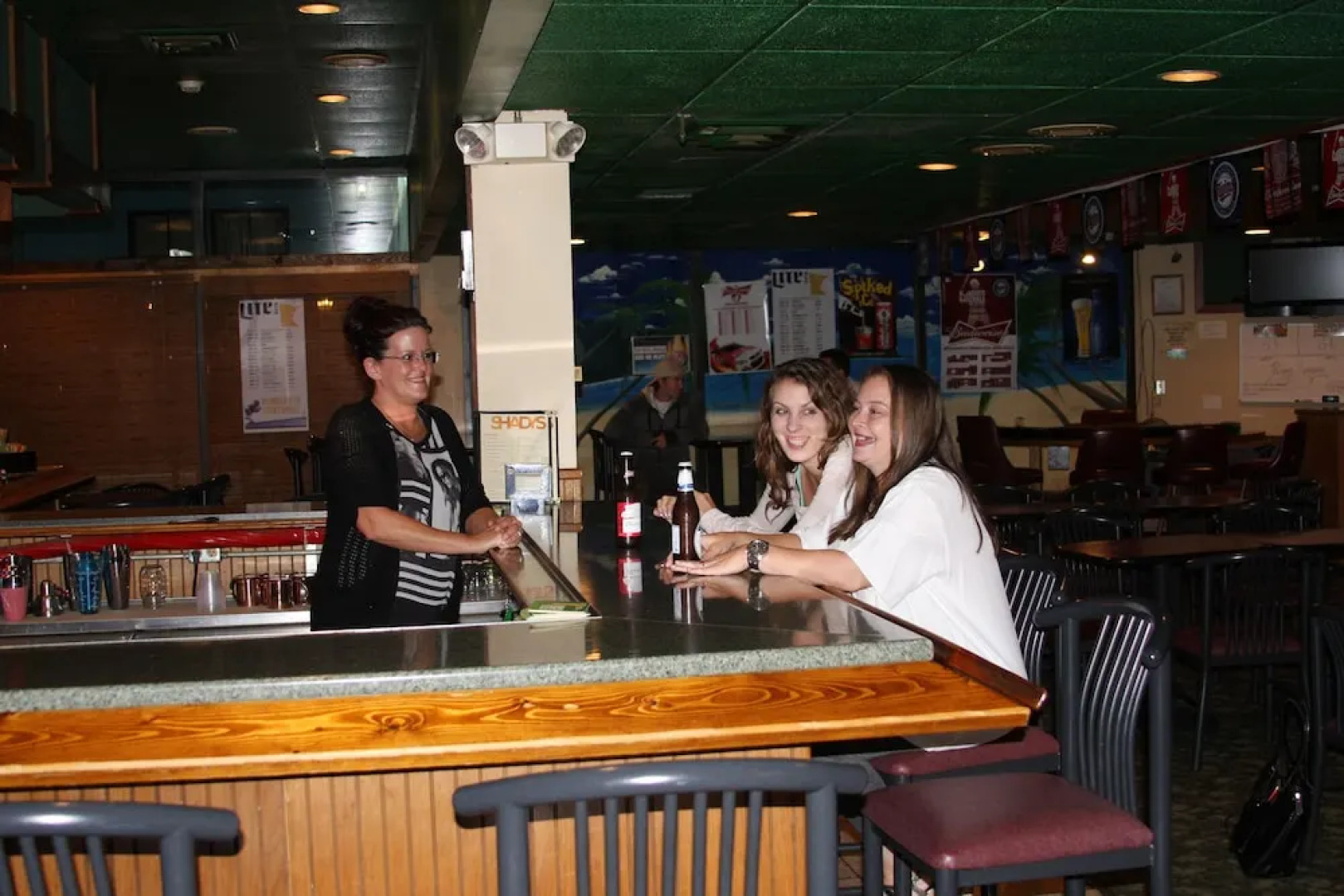 Gladstone Inn & Suites