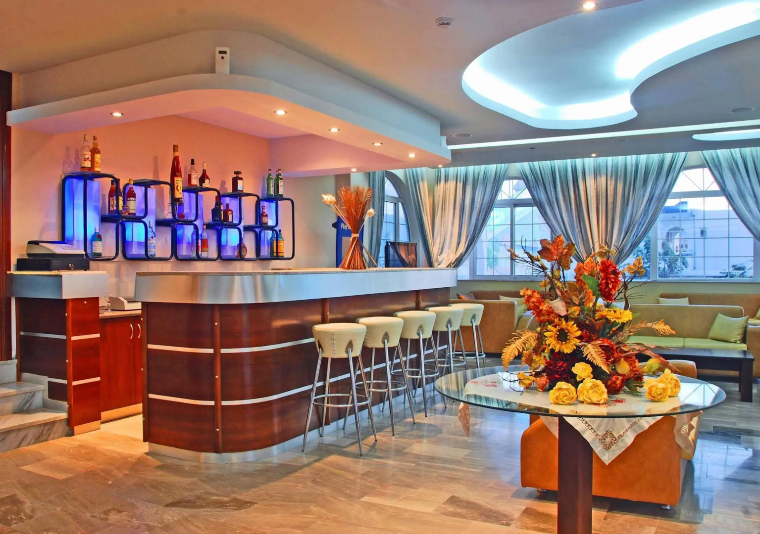 Sacallis Inn Beach Hotel