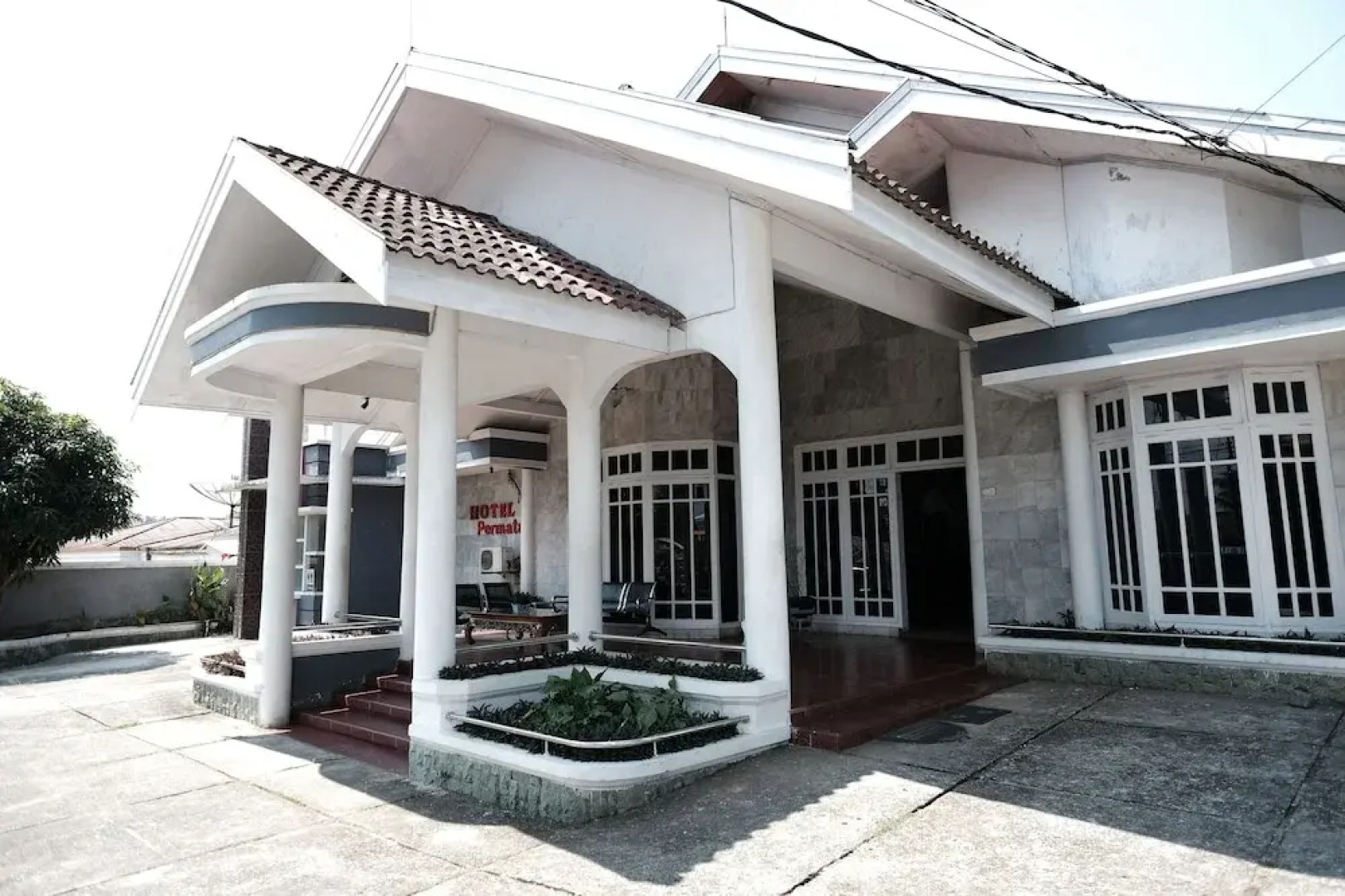 RedDoorz near RSUD Kolonel Abundjani Bangko