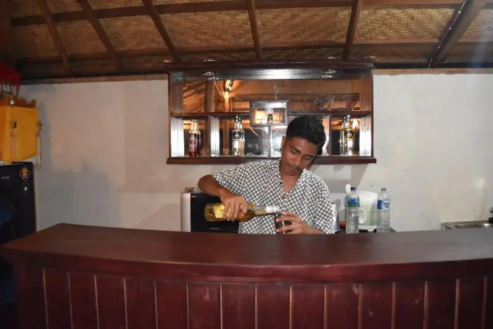 Made Taro Menjangan Homestay