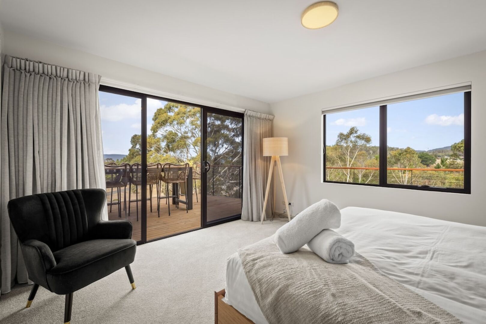 Tree Top Views - 4 Bedroom House