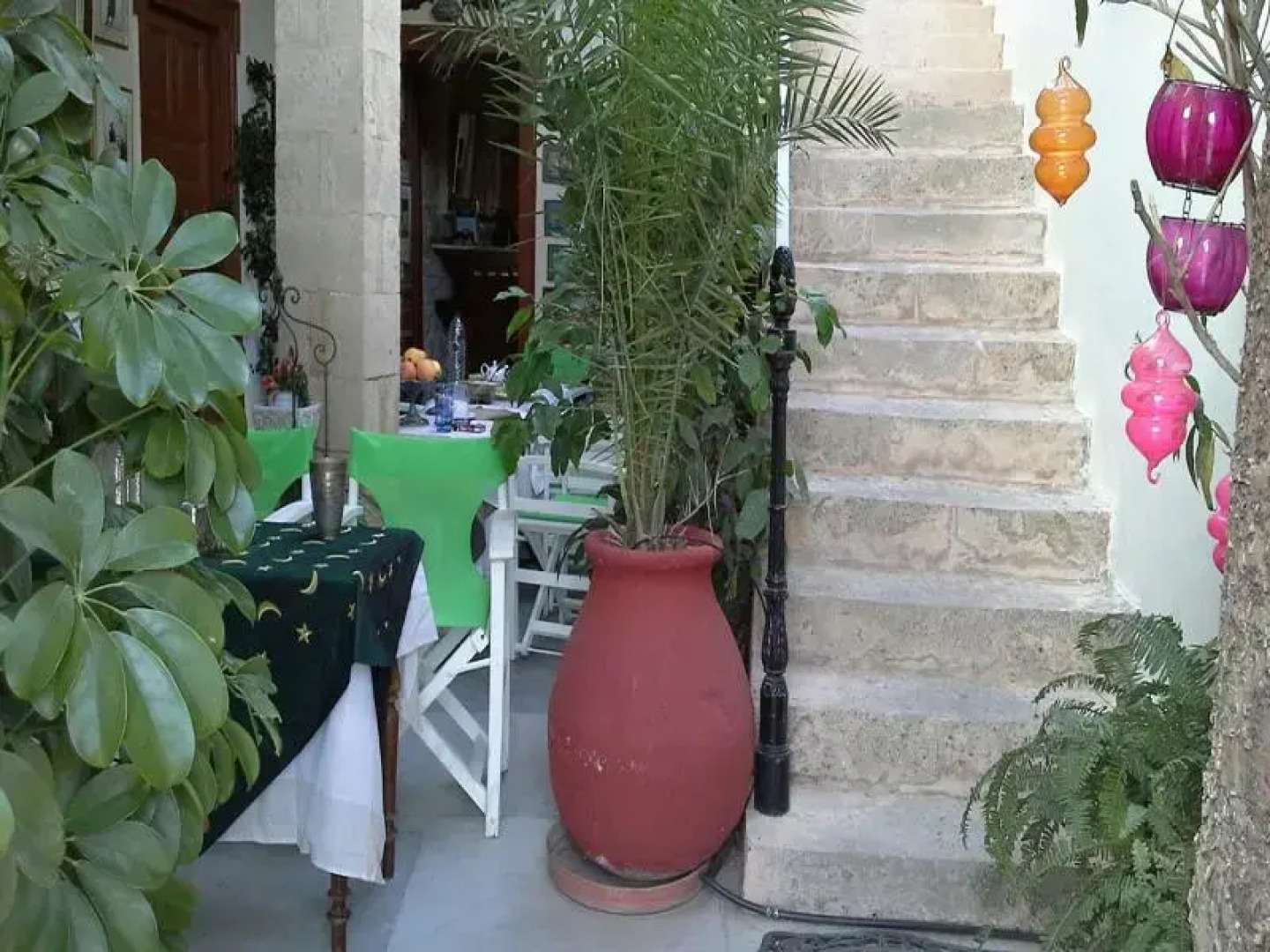 Aeginitikon Arhontikon