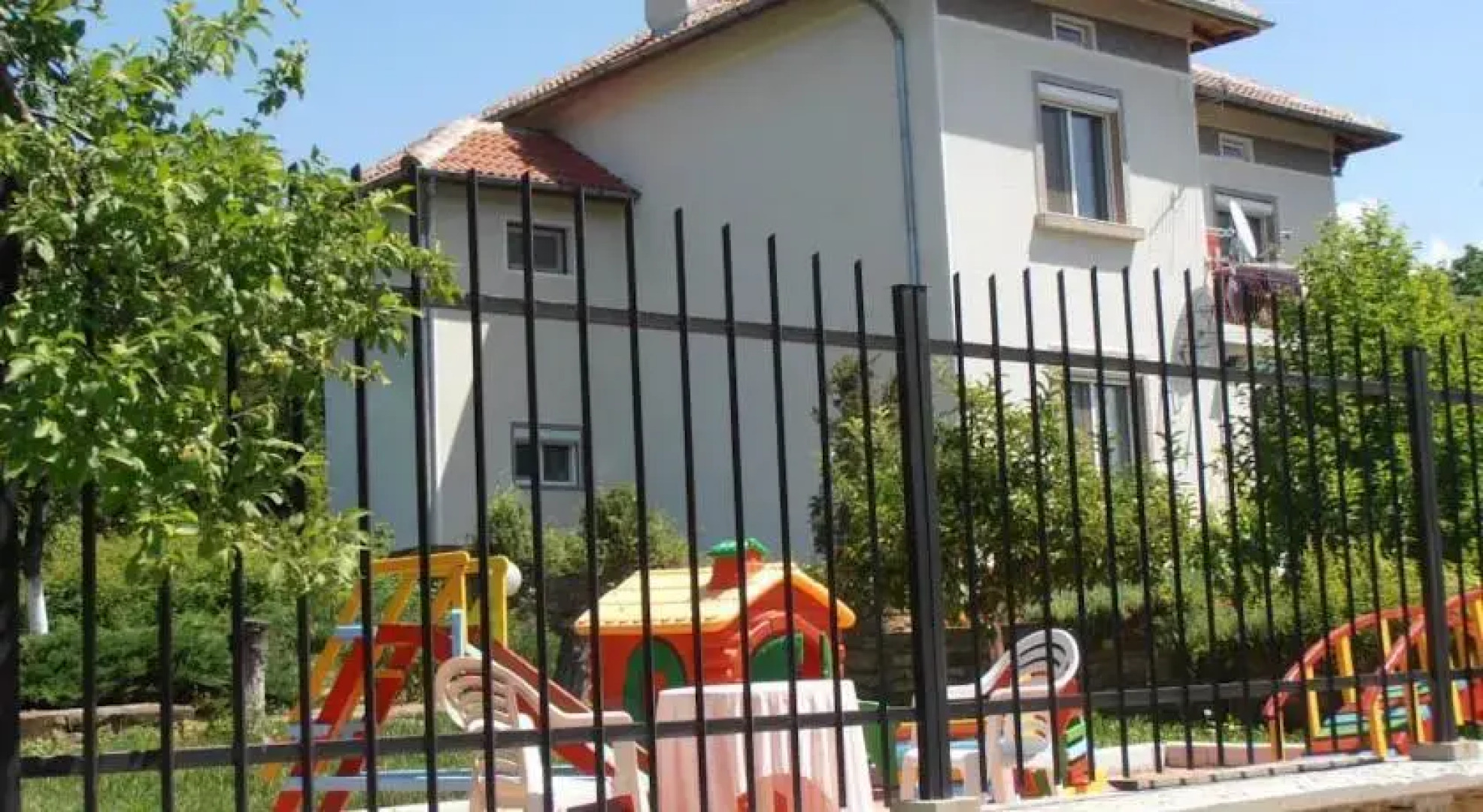 Venikula Guest House