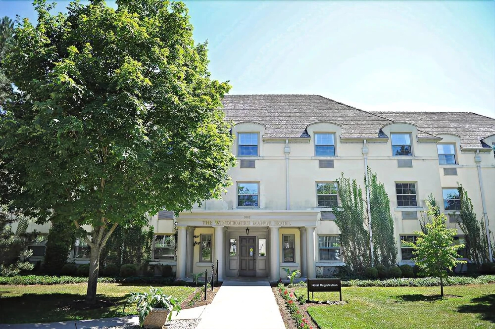 The Windermere Manor Hotel & Conference Center