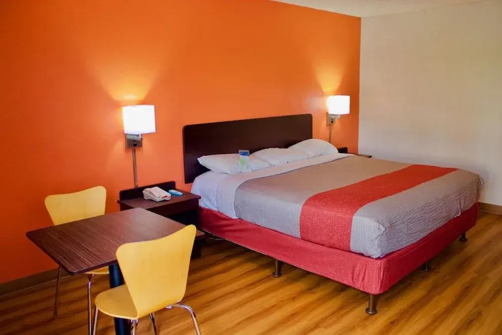 Motel 6 Cleveland East - Macedonia