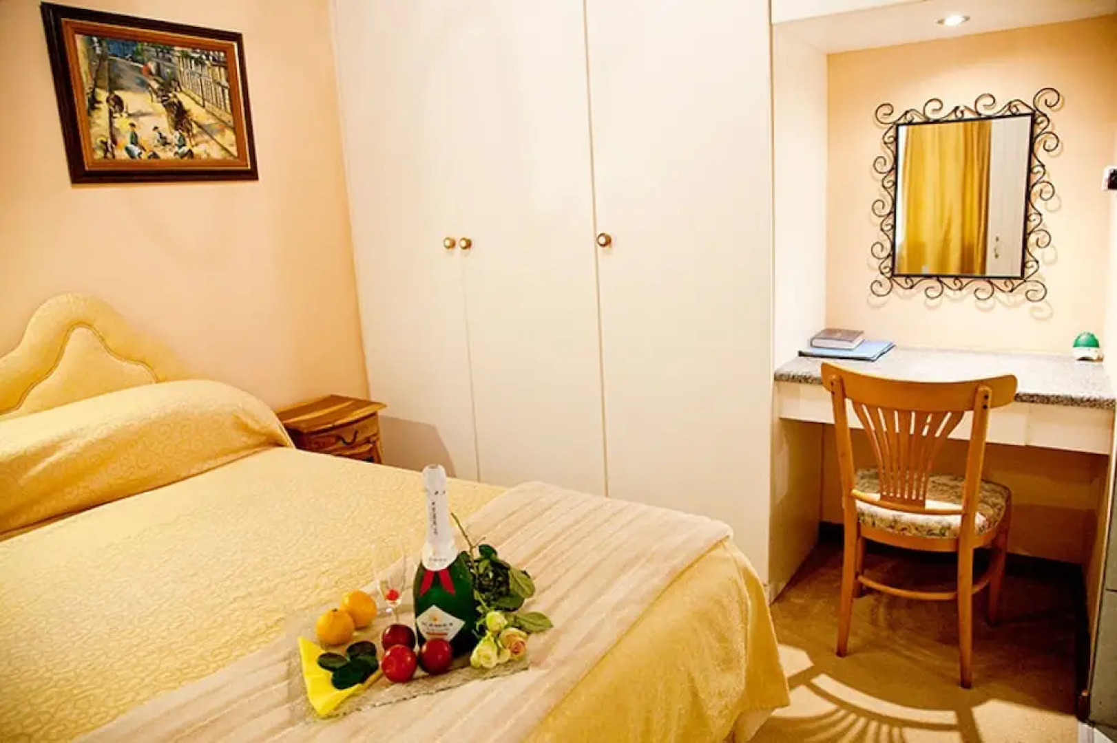 Lalapanzi Hotel & Conference Centre