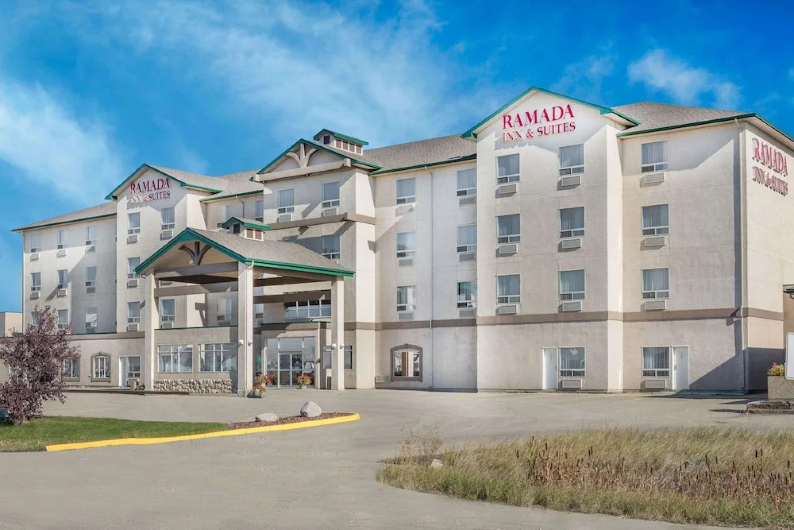 Ramada Clairmont/Grande Prairie