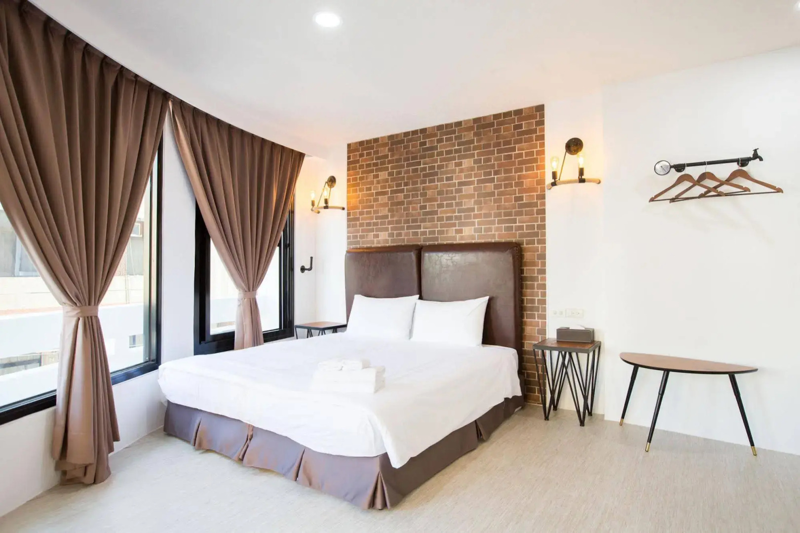 Live in the happiness