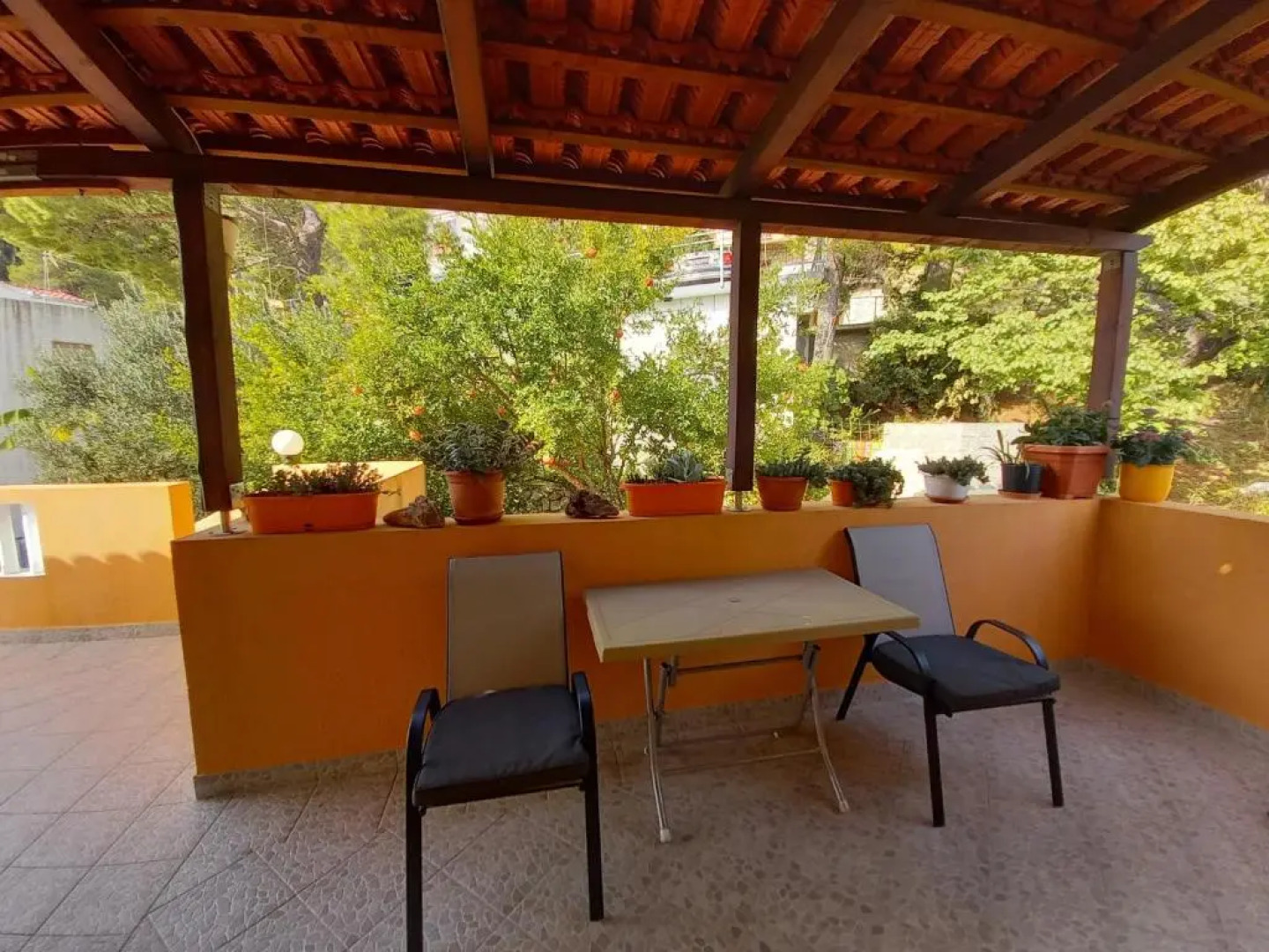 Apartments Vinko Mljet- One-bedroom Apartment With Terrace
