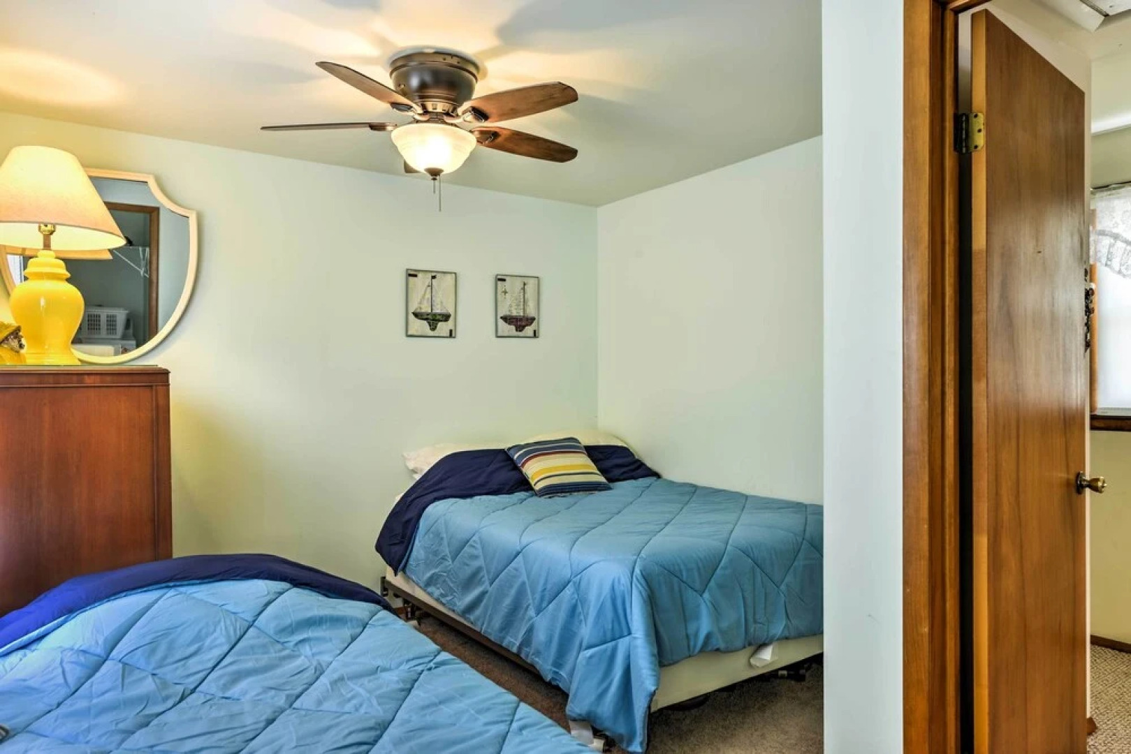 Breezy Ship Bottom House w/ Yard + Beach Access!