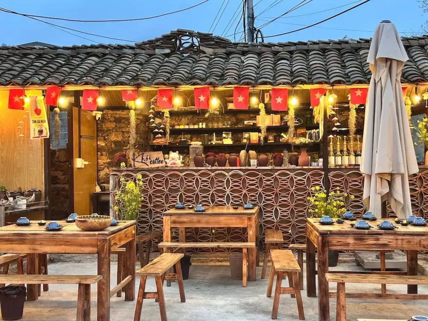 Khói Homestay and Restaurant