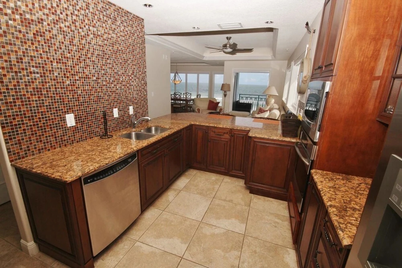 The Wave 801 Apartment 3