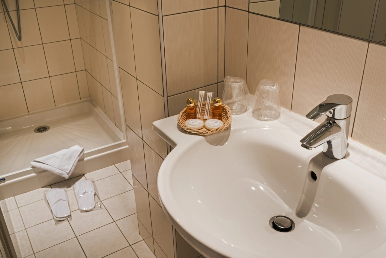 Отель Pax Opera