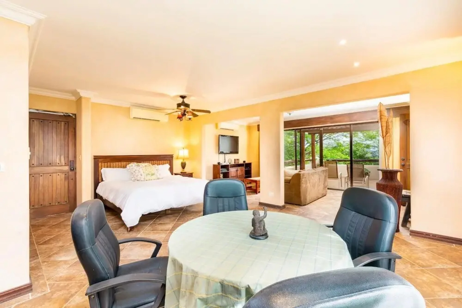 Hacienda-style Villa With Pool and Sweeping Ocean Views Above Potrero