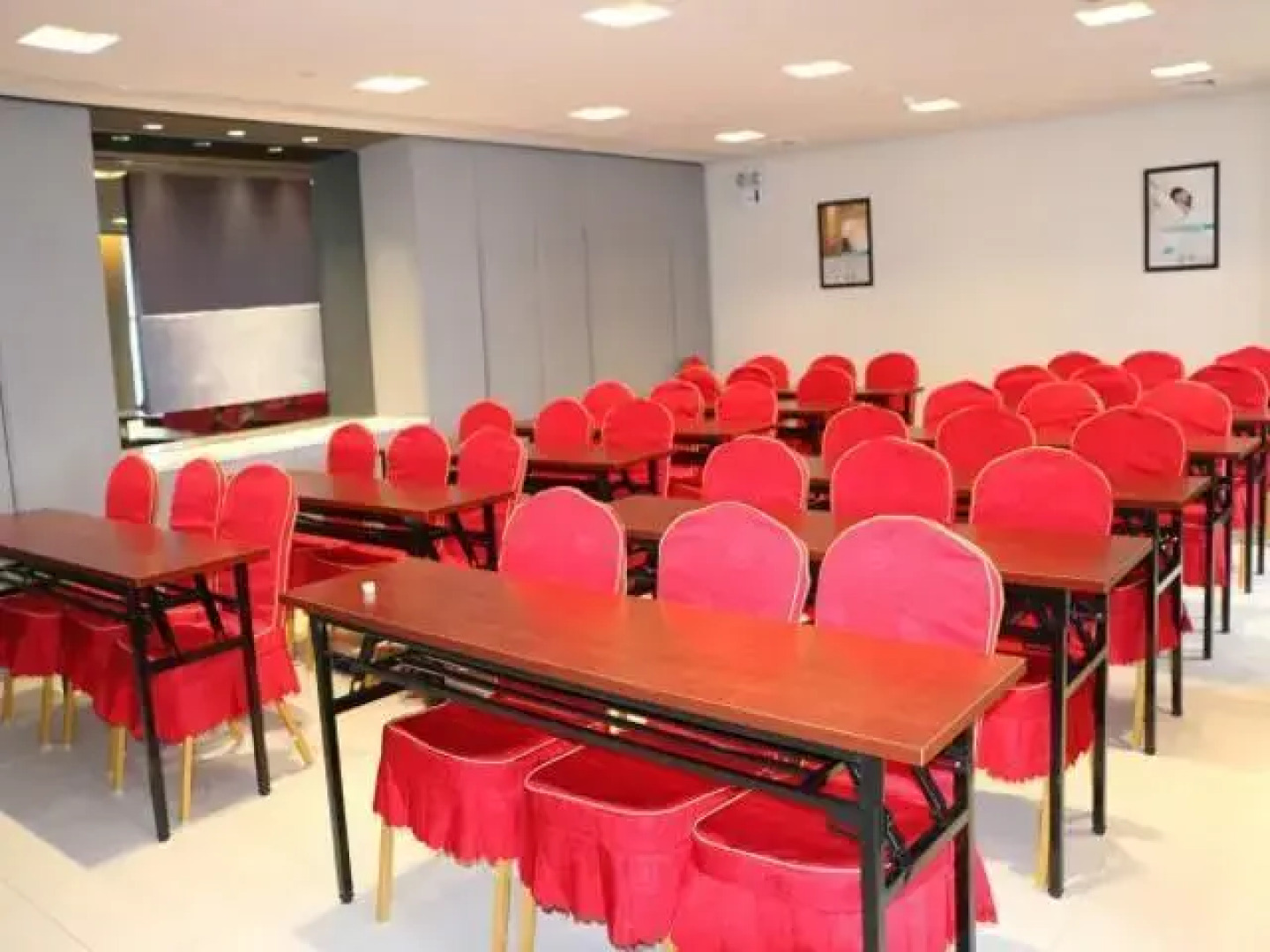 Jinjiang Inn Kelamayi  Administrative Center