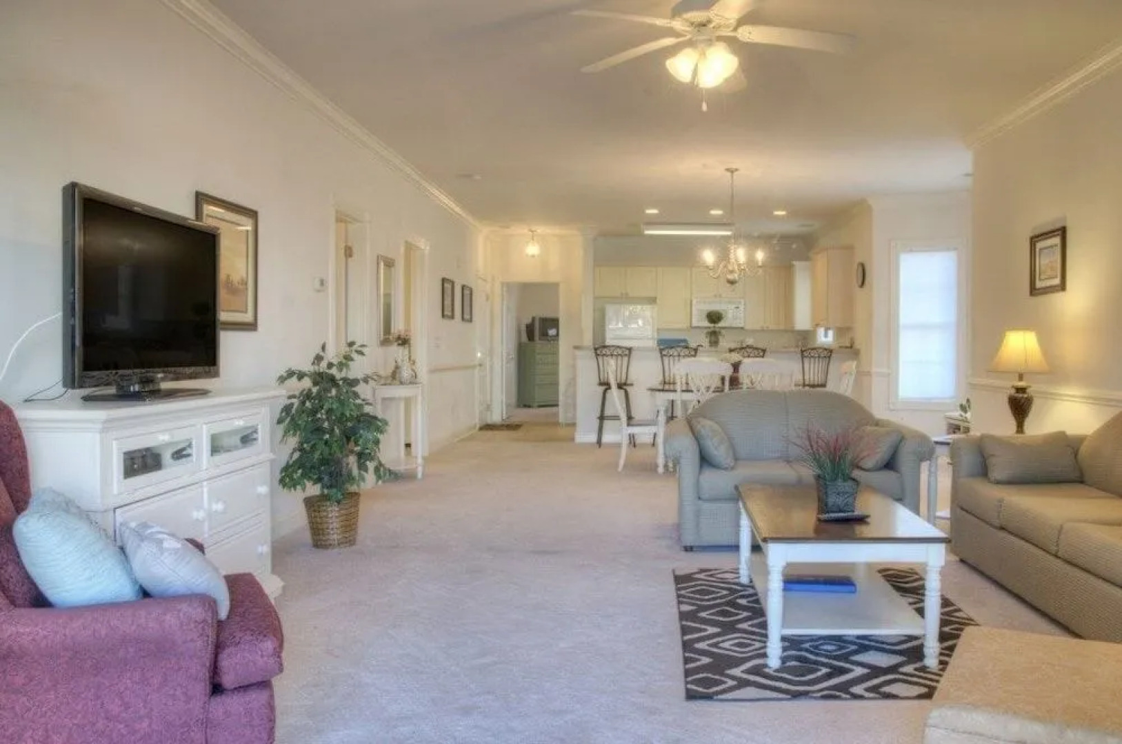 Magnolia Pointe 101 4828 by RedAwning