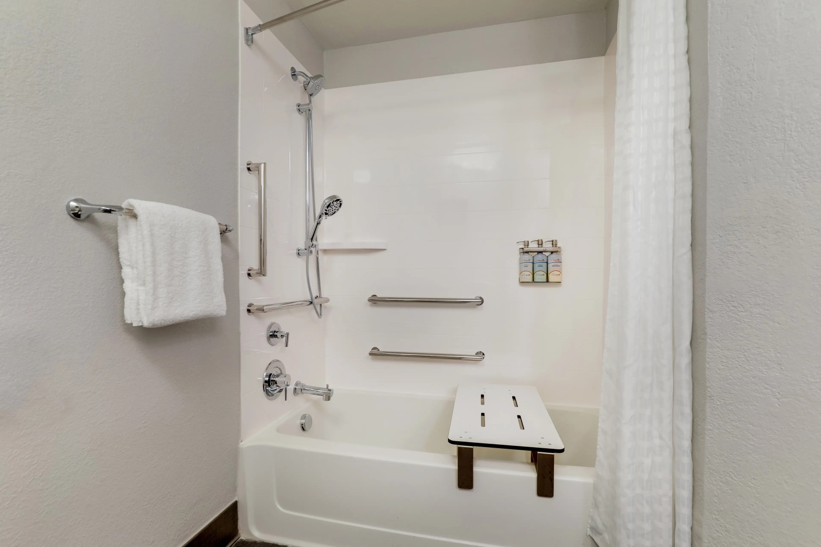 Sonesta Simply Suites Miami Airport Doral