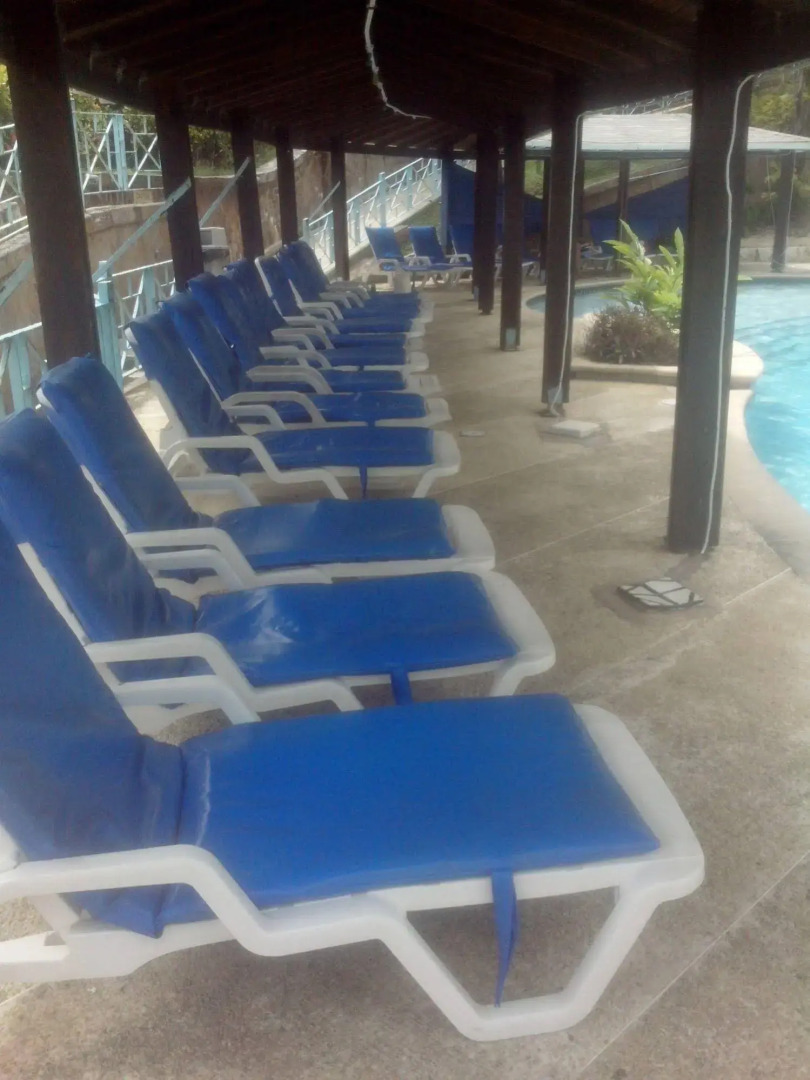 Oceans Salybia Nature Resort & Spa