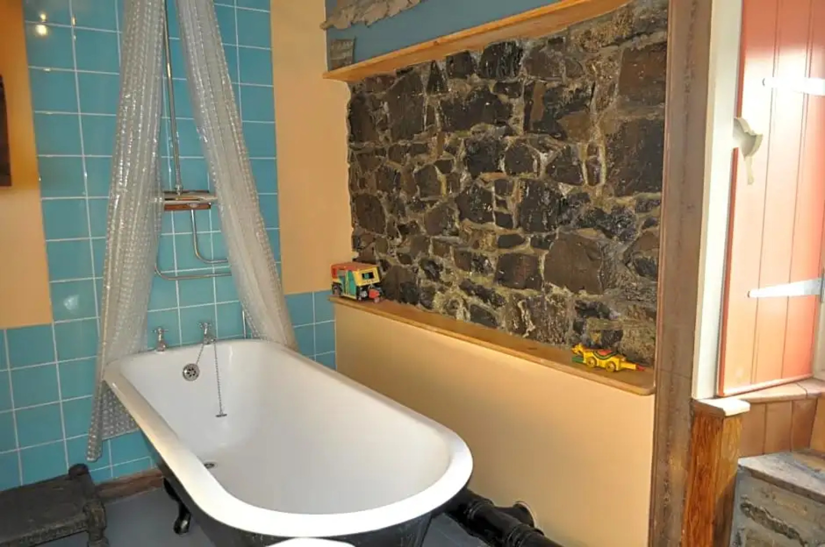 Clachamish House - Vegetarian Bed & Breakfast