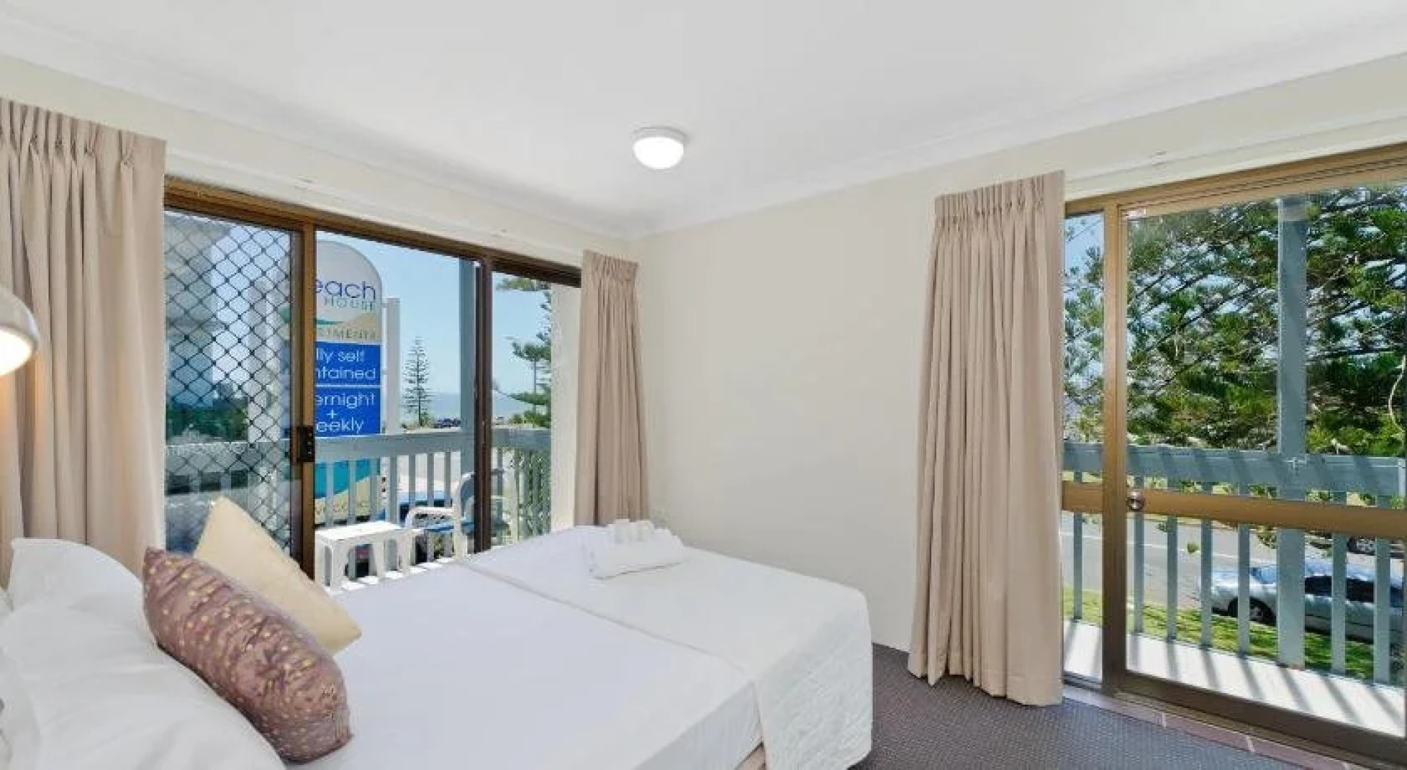 Beach House Holiday Apartments