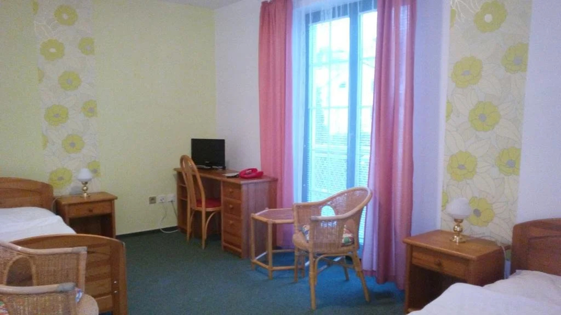 Restaurant a Pension u Hradu