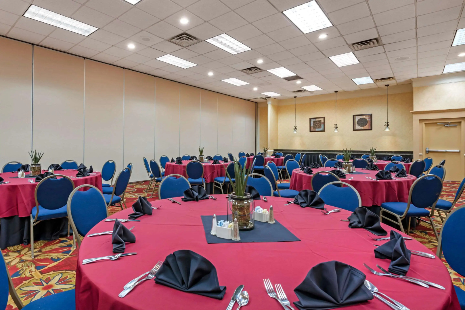 Clarion Hotel Conference Center Lexington North