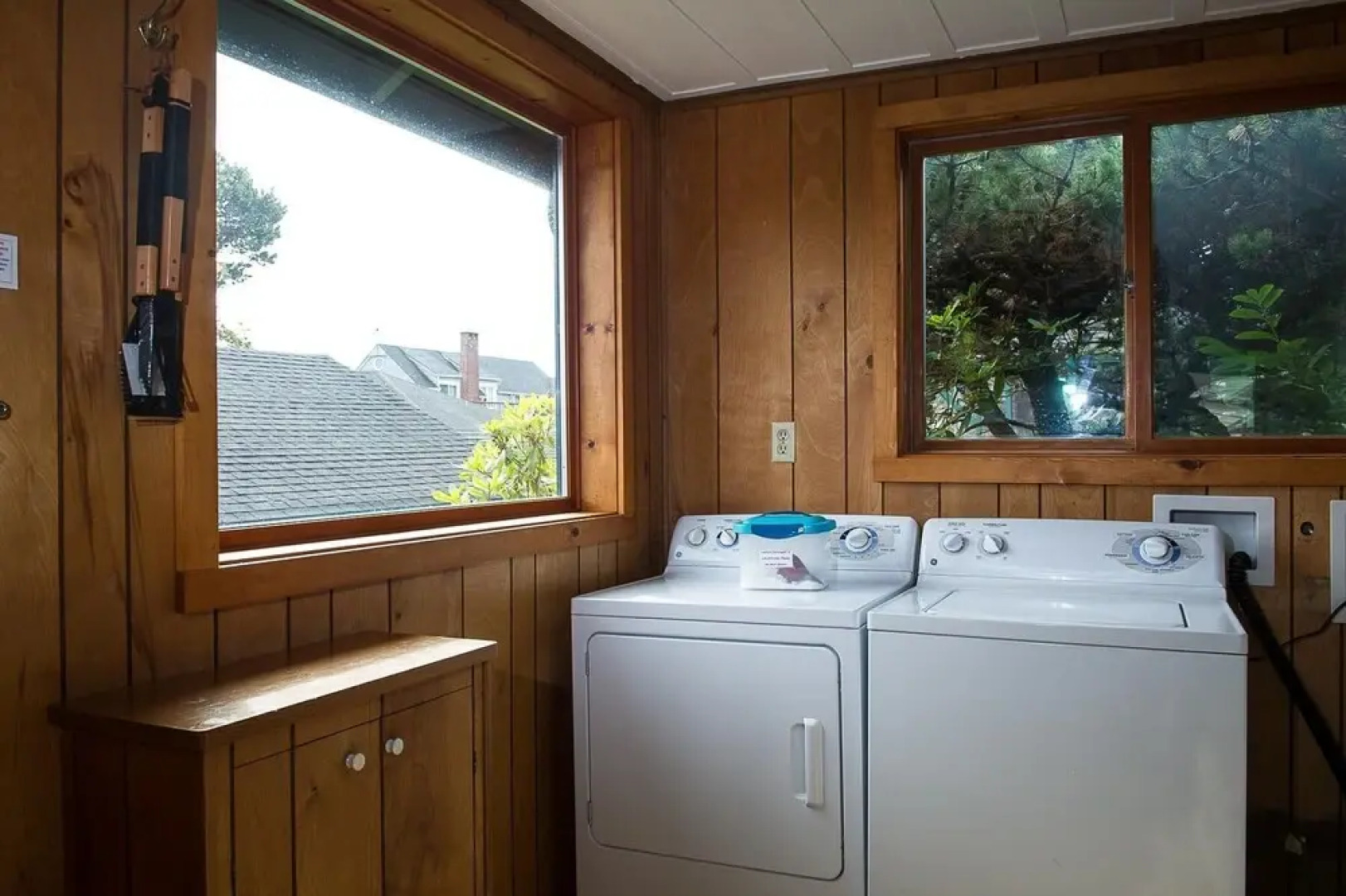 The Tides 4 Br home by RedAwning