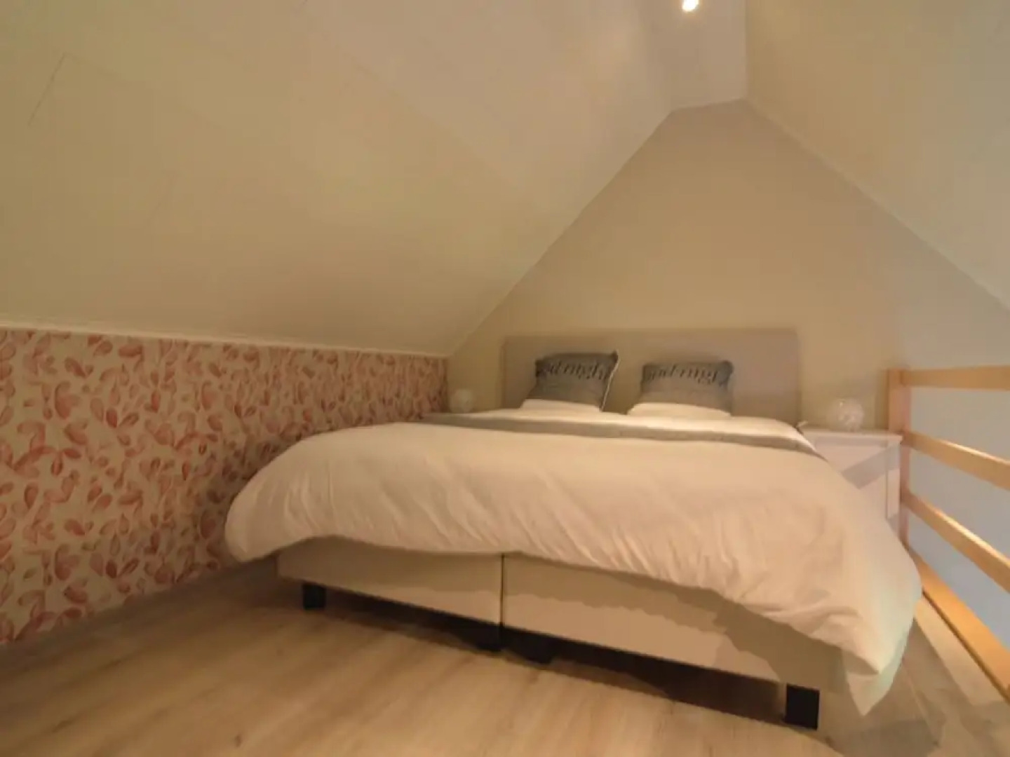 Charming Holiday Home in Peer with Garden