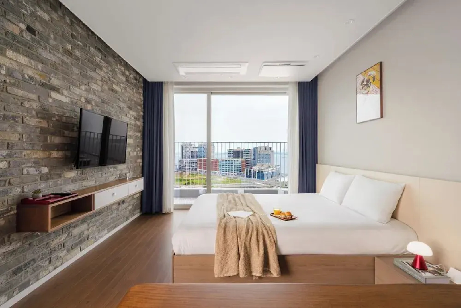 Urbanstay Siheung Geobukseom