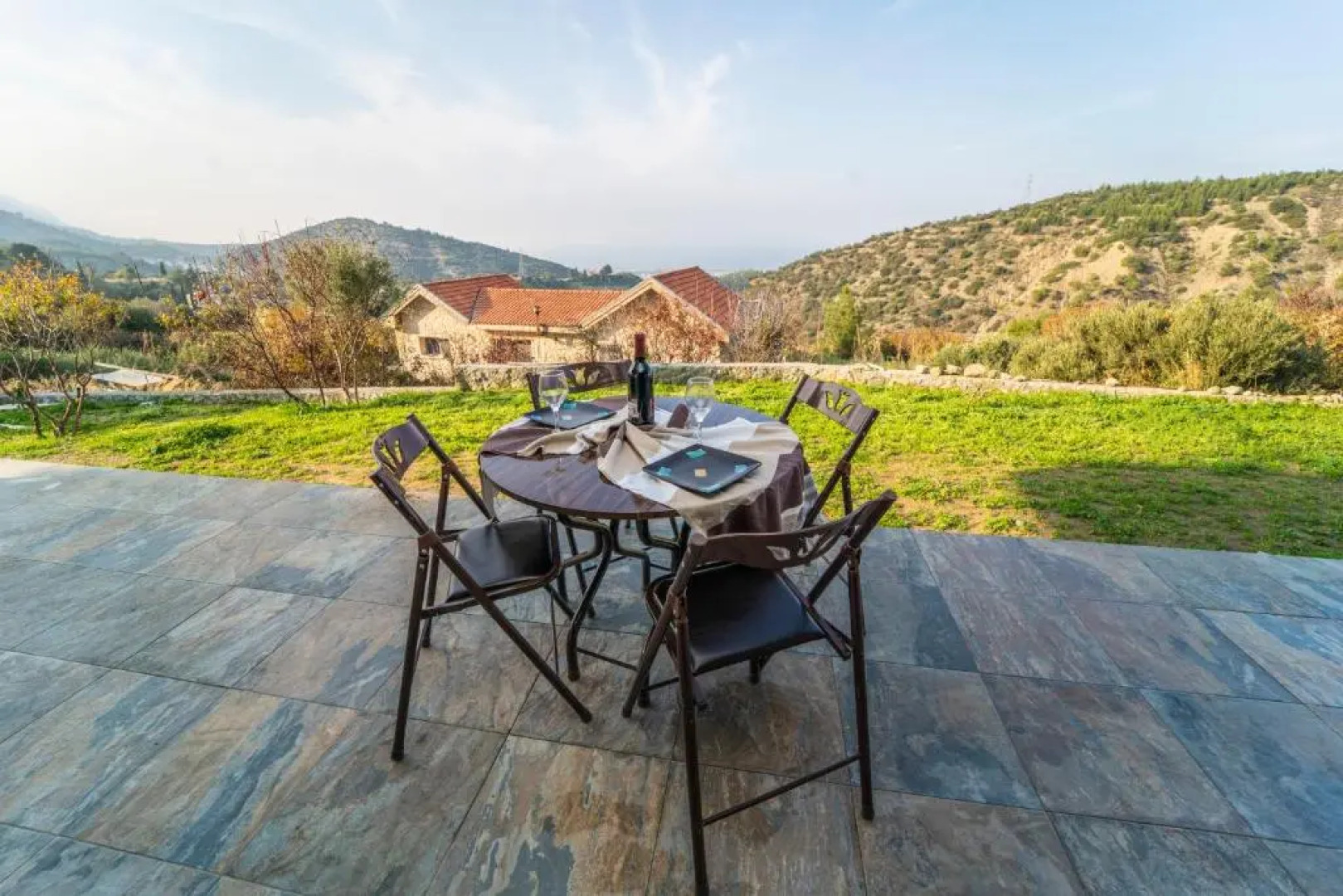 Chardonnay Guest Studio Rooms with Great view for nature lovers